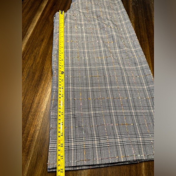 Anthropologie Roma Chenille Plaid Crop Trouser size 8 Petite - Picture 7 of 7
